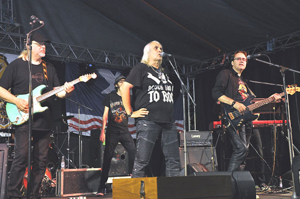 Рибља чорба забављала бајкере